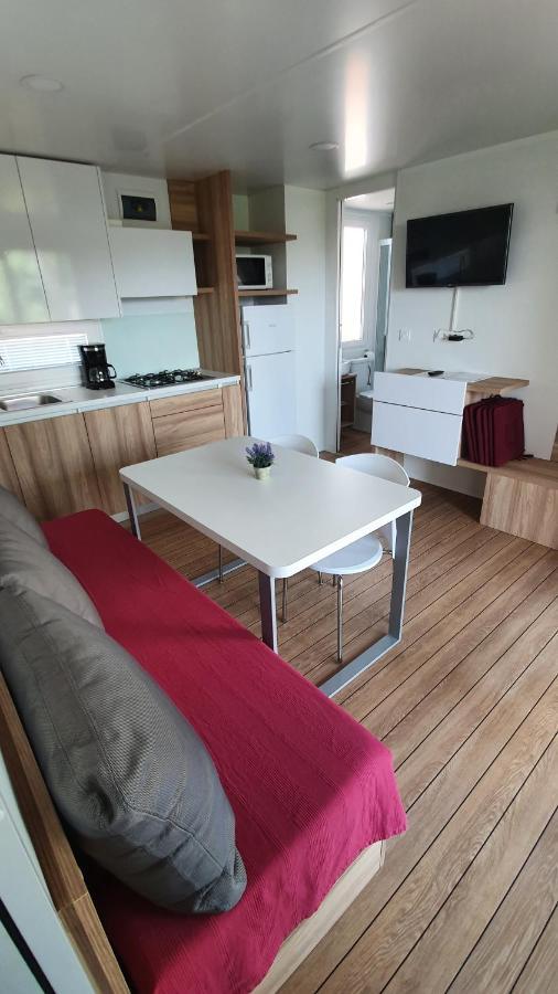 Mobile Homes Suha Punta Kampor Eksteriør bilde