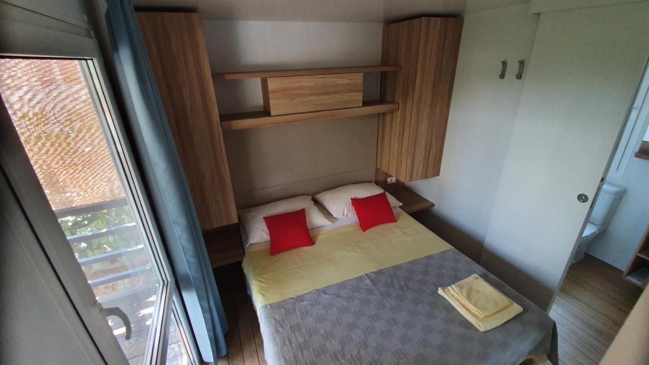 Mobile Homes Suha Punta Kampor Eksteriør bilde